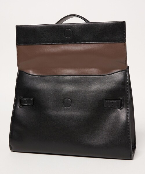 UNITED ARROWS(ユナイテッドアローズ)の「ダブルフラップ ワンハンドル バッグ(ハンドバッグ・レディース・ブラック/ベージュ・FREE)」の11枚目の写真