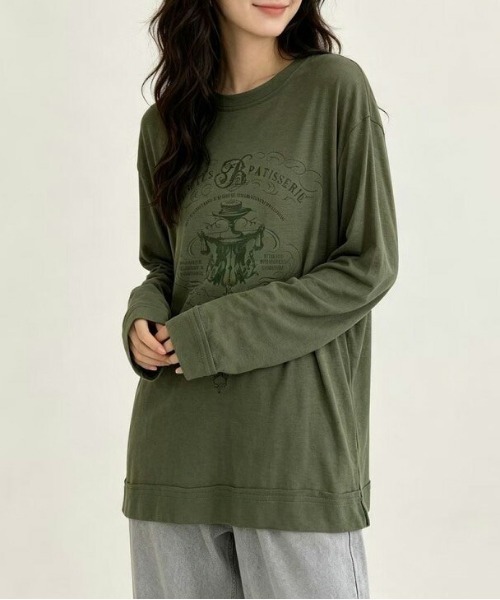 AMELY（エミリー）の「ヴィンテージ風/プリントシアーカットソー/ロンT（Tシャツ/カットソー・レディース・ホワイト/カーキ/グリーン・フリー）」の2枚目の写真