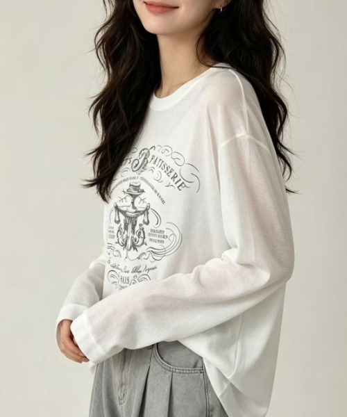 AMELY（エミリー）の「ヴィンテージ風/プリントシアーカットソー/ロンT（Tシャツ/カットソー・レディース・ホワイト/カーキ/グリーン・フリー）」の4枚目の写真