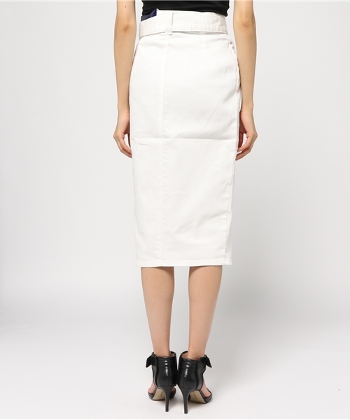 SLY（スライ）の「FOSTER BELTED M/SK-E（デニムスカート・レディース・ホワイト・1/2）」の4枚目の写真