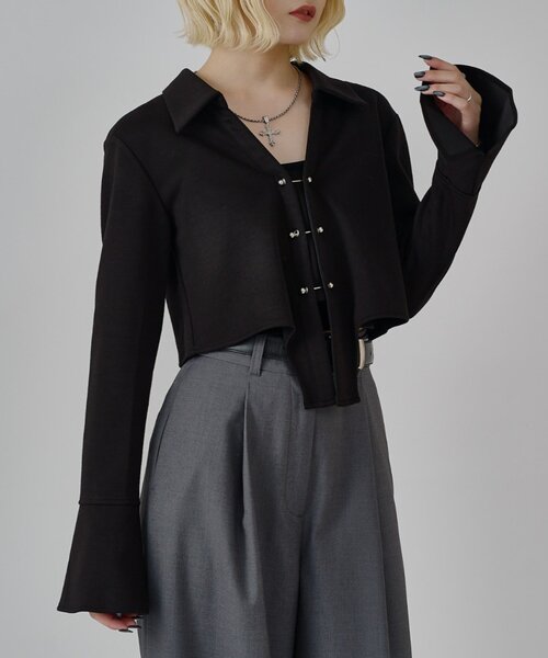 Lui's（ルイス）の「【mi-企画】ホックデザインクロップドシャツ（シャツ/ブラウス・レディース・ブラック/グレー・FREE）」の8枚目の写真