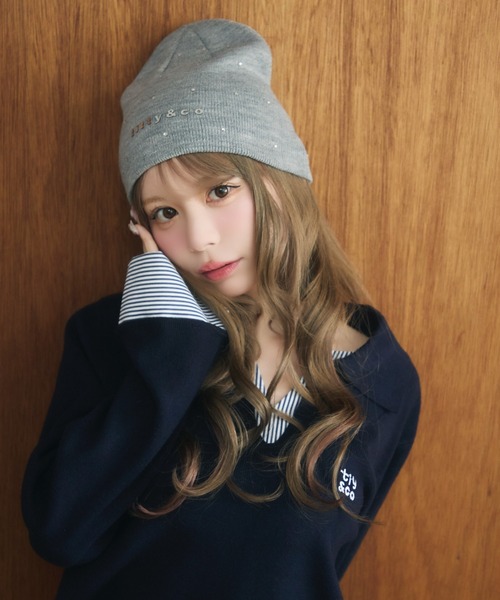 TITTY&CO.（ティティーアンドコー）の「ラメロゴニット帽（ニットキャップ/ビーニー・レディース・ライトグレー/グレー/ブラック/アイボリー・FREE）」の10枚目の写真