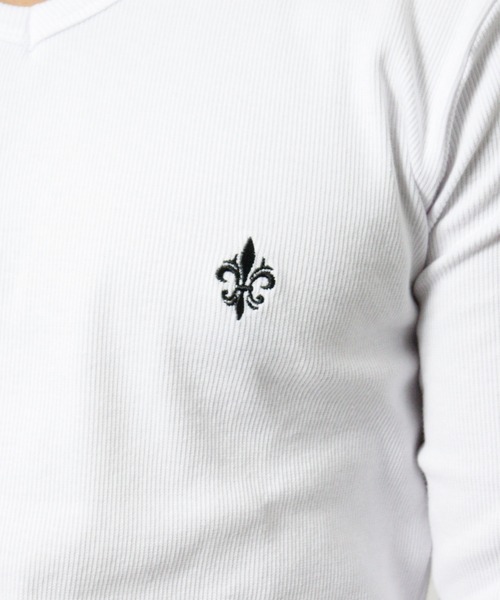 NYLAUS(ナイラス)の「【NYS】ワンポイント刺繍 テレコ Vネック ロンT 長袖Tシャツ ロングTシャツ ジャストサイズ(Tシャツ/カットソー・メンズ・ホワイト/ブラック・M/L/S)」の20枚目の写真