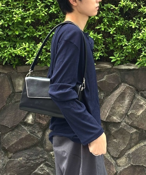 Chikashitsu +(チカシツプラス)の「【Chikashitsu +】sheer henley long sleeve tee / 【チカシツプラス】シアーヘンリーネック長袖Tシャツ<着用動画あり>(Tシャツ/カットソー・メンズ・ネイビー/ベージュ/アイボリー/ブラック・ONE SIZE)」の18枚目の写真