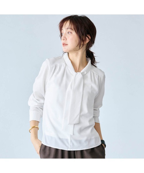 Belle Maison(ベルメゾン)の「綿素材の裏カットソー付きボウタイブラウス(シャツ/ブラウス・レディース・イエロー系その他/オフホワイト/ブルー系その他3/ブルー系その他2/ブルー系その他/ネイビー・S/M/L)」の1枚目の写真