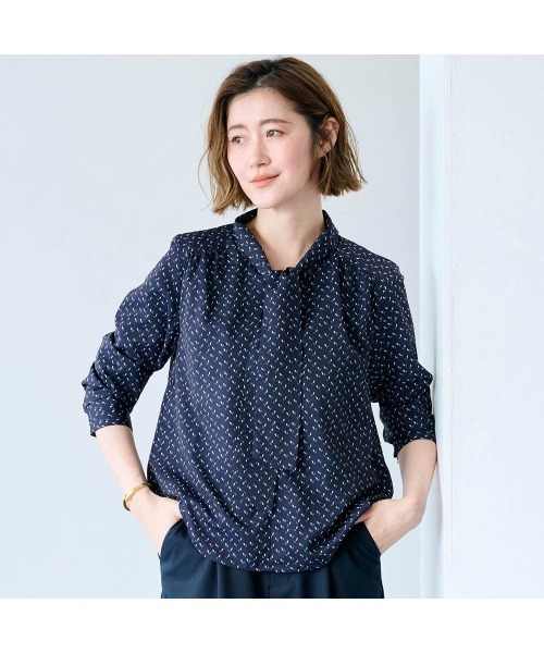 Belle Maison(ベルメゾン)の「綿素材の裏カットソー付きボウタイブラウス(シャツ/ブラウス・レディース・イエロー系その他/オフホワイト/ブルー系その他3/ブルー系その他2/ブルー系その他/ネイビー・S/M/L)」の4枚目の写真