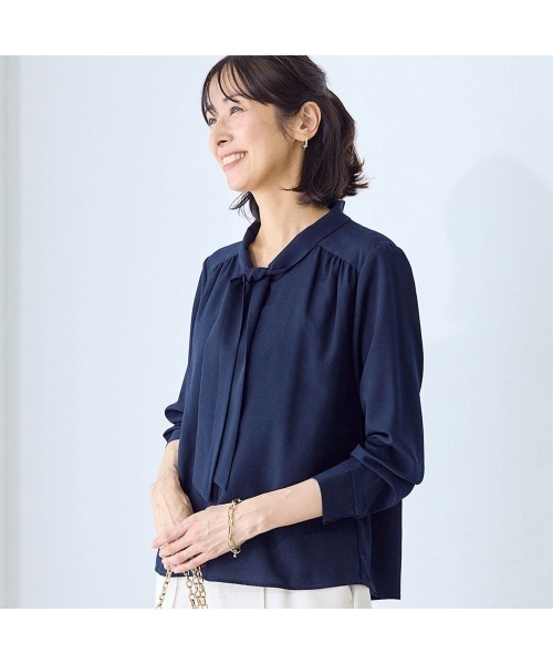 Belle Maison(ベルメゾン)の「綿素材の裏カットソー付きボウタイブラウス(シャツ/ブラウス・レディース・イエロー系その他/オフホワイト/ブルー系その他3/ブルー系その他2/ブルー系その他/ネイビー・S/M/L)」の9枚目の写真