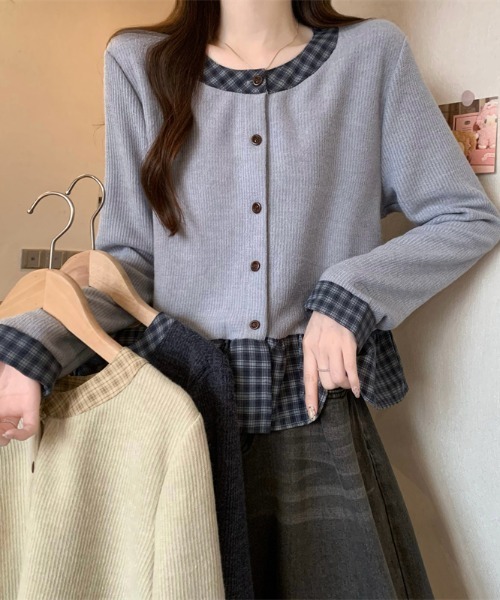 AMAJI(アマジ)の「チェック柄 フリル切替 シャツ(シャツ/ブラウス・レディース・ライトブルー/ベージュ/ダークグレー・FREE)」の5枚目の写真