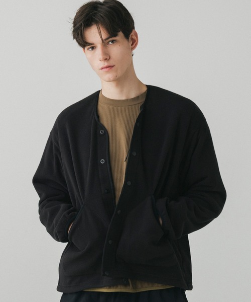 +phenix(プラスフェニックス)の「+phenix(プラスフェニックス)FLEECE LINER JACKET / フリースライナージャケット(ノーカラージャケット・メンズ・グレー/ブラック・M/L)」の2枚目の写真