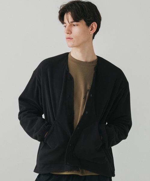 +phenix(プラスフェニックス)の「+phenix(プラスフェニックス)FLEECE LINER JACKET / フリースライナージャケット(ノーカラージャケット・メンズ・グレー/ブラック・M/L)」の4枚目の写真