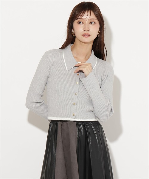 AND COUTURE(アンドクチュール)の「配色レイヤード風カーディガン(カーディガン/ボレロ・レディース・ピンク/ブラック/ブラウン/ライトグレー・FREE)」の3枚目の写真