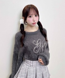 【WEB限定】イニシャルビジューロゴフェザーニット