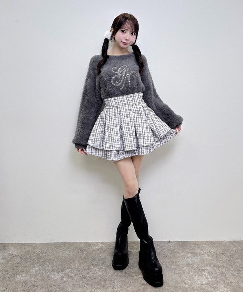 INGNI(イング)の「イニシャルビジューロゴフェザーニット(ニット/セーター・レディース・チャコールグレー/ベージュ/アイボリー/ピンク・M)」の18枚目の写真
