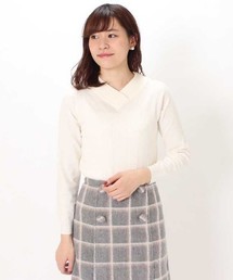 ラメVネックニット