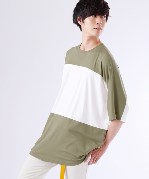 MONO-MART(モノマート)の「センターバイカラーBIG カットソー/TRストレッチ(Tシャツ/カットソー・メンズ・ブラック系その他/グレー系その他/ブルー系その他/ブルー系その他2/ベージュ系その他/グリーン系その他・FREE)」の4枚目の写真