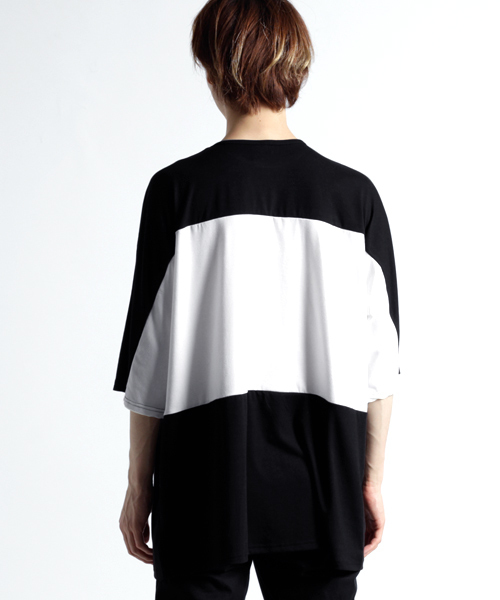 MONO-MART(モノマート)の「センターバイカラーBIG カットソー/TRストレッチ(Tシャツ/カットソー・メンズ・ブラック系その他/グレー系その他/ブルー系その他/ブルー系その他2/ベージュ系その他/グリーン系その他・FREE)」の11枚目の写真