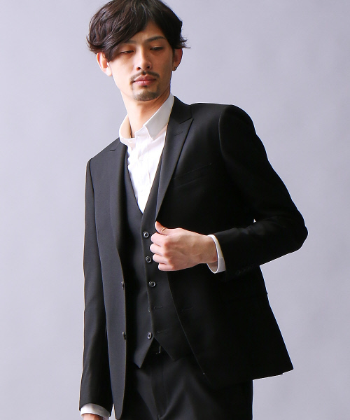 5351 POUR LES HOMMES（ゴーサンゴーイチプールオム）の「スーパーブラック2Bジャケット（テーラードジャケット・メンズ・ブラック・46/48/44）」の2枚目の写真