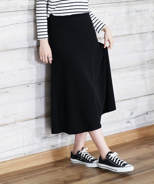 reca（レカ）の「ウエストゴムで楽々☆ミモレ丈スウェットフレアスカート（スカート・レディース・ブラック/ダークグレー・FREE）」の2枚目の写真
