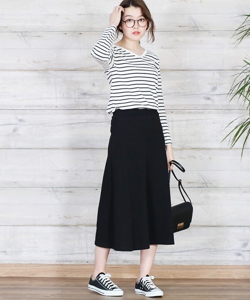 reca（レカ）の「ウエストゴムで楽々☆ミモレ丈スウェットフレアスカート（スカート・レディース・ブラック/ダークグレー・FREE）」の7枚目の写真