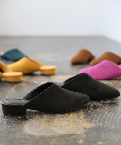 GLOBAL WORK（グローバルワーク）の「ミュールサンダル2/765665（サンダル・レディース・パープル/イエロー/ブラウン/グリーン/ブラック/その他/ライトグレー・MEDIUM/LARGE）」の2枚目の写真