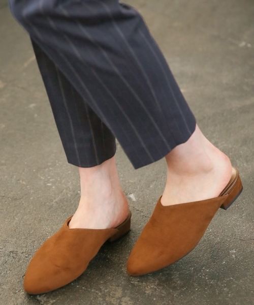 GLOBAL WORK（グローバルワーク）の「ミュールサンダル2/765665（サンダル・レディース・パープル/イエロー/ブラウン/グリーン/ブラック/その他/ライトグレー・MEDIUM/LARGE）」の20枚目の写真