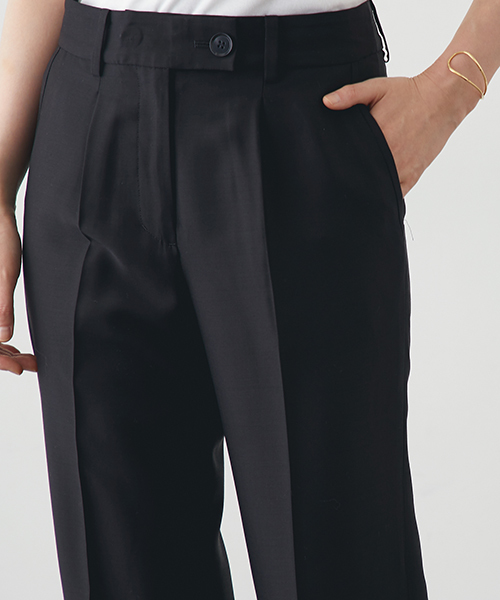 STUDIOUS（ステュディオス）の「【STUDIOUS】スノーデンストレートパンツ（スラックス・レディース・ブラック/マルチ・1/0）」の4枚目の写真