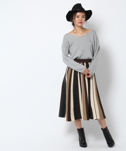 laboratory work（ラボラトリーワーク）の「【大人気】ミラノリブVニット（ニット/セーター・レディース・ピンク/ブルー/杢グレー/ブラック・MEDIUM）」の16枚目の写真