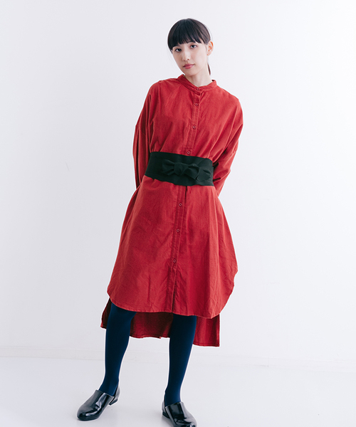 MERLOT（メルロー）の「ウエストベルトバンドカラーシャツワンピース1234（シャツワンピース・レディース・ベージュ/グリーン/レッド/キャメル/ブラック・FREE）」の12枚目の写真