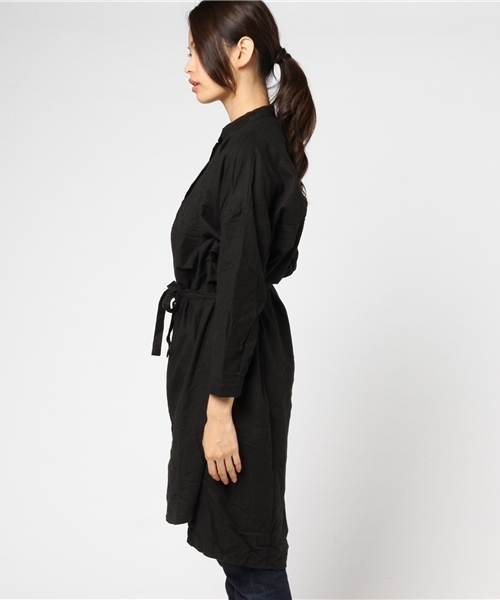 MERLOT（メルロー）の「ウエストベルトバンドカラーシャツワンピース1234（シャツワンピース・レディース・ベージュ/グリーン/レッド/キャメル/ブラック・FREE）」の15枚目の写真