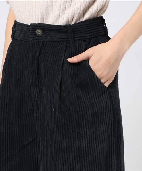 Honeys（ハニーズ）の「あたたかみのあるコーデュロイ生地ワイドパンツ（その他パンツ・レディース・ブラック/ピンク/ベージュ/ブルー・L/M）」の11枚目の写真