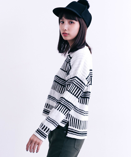 MERLOT（メルロー）の「ボーダーストライプリブニットプルオーバー1318（ニット/セーター・レディース・カーキ/グレー/オフホワイト・FREE）」の2枚目の写真