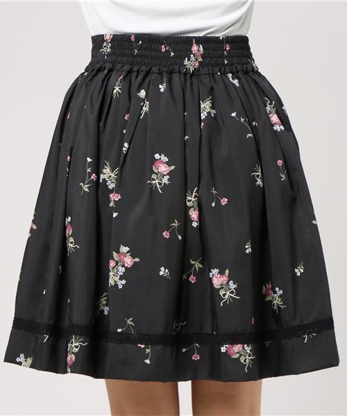 LODISPOTTO（ロディスポット）の「クリーミーフラワースカート（スカート・レディース・ブラック/ホワイト・MEDIUM）」の6枚目の写真