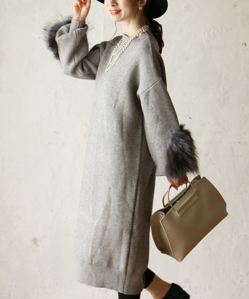 cawaii(カワイイ)の「目を惹く袖元。 リュクスなファーのニットワンピース(ワンピース・レディース・グレー・FREE)」の6枚目の写真