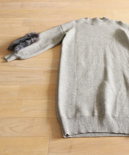 cawaii(カワイイ)の「目を惹く袖元。 リュクスなファーのニットワンピース(ワンピース・レディース・グレー・FREE)」の21枚目の写真