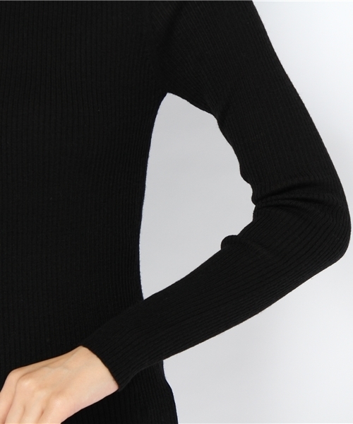 coen（コーエン）の「【InRed/リンネル掲載】ウォッシャブルウールタートルネックセーター（ニット/セーター・レディース・オフホワイト/ブラック/グレー/ナチュラル/ベージュ/レッド/ロイヤルブルー/ネイビー・MEDIUM/LARGE）」の12枚目の写真