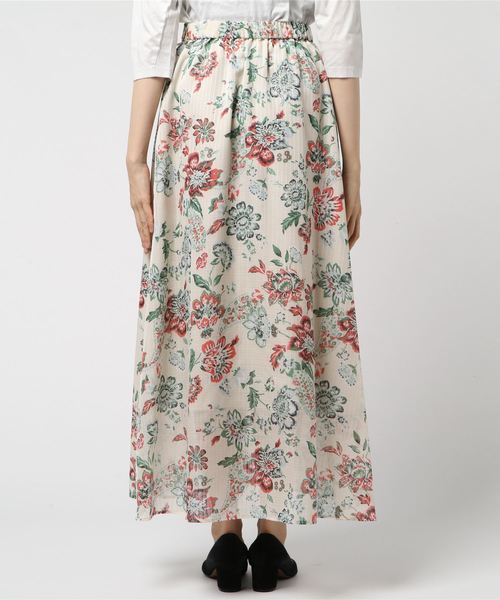 SLOBE IENA（スローブイエナ）の「ペイズリーフラワーロングスカート◆（スカート・レディース・ブラック/アイボリー・FREE）」の6枚目の写真