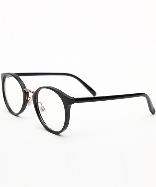 ８(eight)（エイト）の「ボストン サングラス 伊達メガネ 専用ケース付き（サングラス・メンズ・ブラック/ブラウン/ブラック×グレー/ブラック系その他/ブラウン系その他/ブラック×ブルー/ブラック×イエロー/ブラック×ピンク/ブラウン系その他2/ブラウン系その他3/ブラウン系その他4/ゴールド系その他2/ゴールド系その他3/ブラック系その他2/ブラック系その他3/ブラウン系その他5/ブラック系その他4/ブラック×パープル/ブラック×グリーン/ブラック×ゴールド/ゴールド×グレー/ベージュ/ブラック系その他5・FREE）」の2枚目の写真