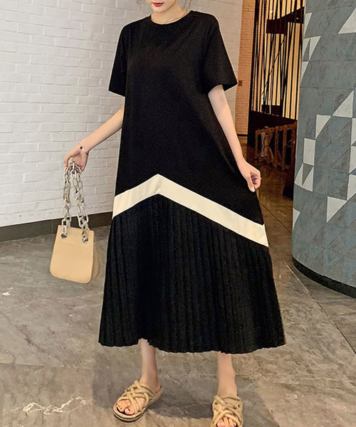 Doula Doula(ドゥーラドゥーラ)の「プリーツ切り替え裾ライン カットロングワンピース(ワンピース・レディース・ホワイト/ブラック/ベージュ/キャメル/カーキ・FREE)」の18枚目の写真