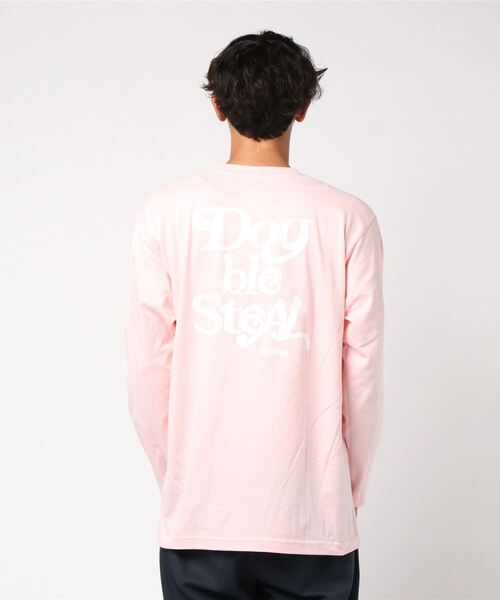 DOUBLE STEAL(ダブルスティール)の「Delivery Font 長袖Tシャツ(Tシャツ/カットソー・メンズ・ピンク/ホワイト×レッド/ブラック×ホワイト/ブラック×レッド/ホワイト×ブラック・MEDIUM/LARGE/X-LARGE/XX-LARGE)」の9枚目の写真