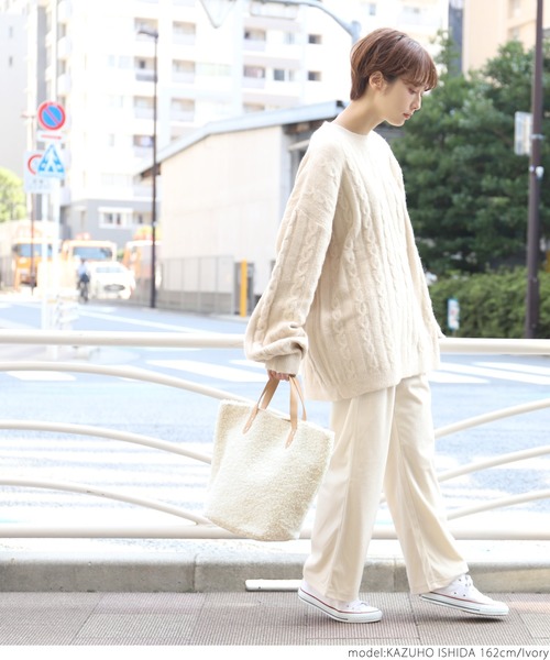 coca（coca）（コカ）の「もこもこシープボアトートバッグ（トートバッグ・レディース・アイボリー/ベージュ/ダークベージュ・ONE SIZE）」の14枚目の写真