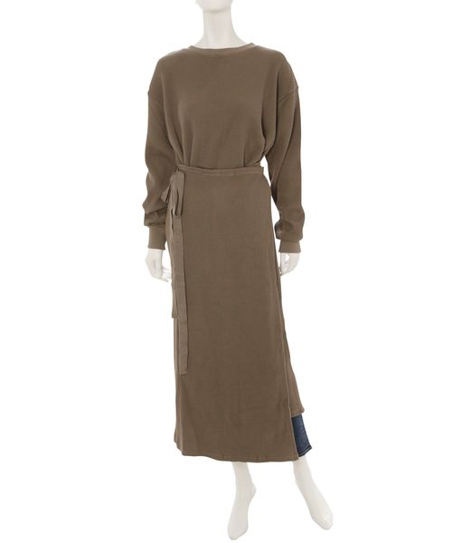 Ungrid(アングリッド)の「ワッフルレイヤードデザインワンピース(ワンピース・レディース・オフホワイト/カーキ・FREE)」の8枚目の写真