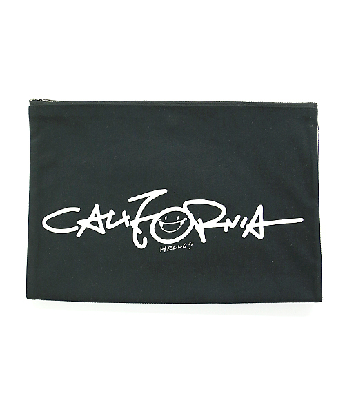 And A（アンドエー）の「立体プリントクラッチ (MATATABI)（クラッチバッグ・メンズ・ブラック/グレー/ベージュ・FREE）」の2枚目の写真