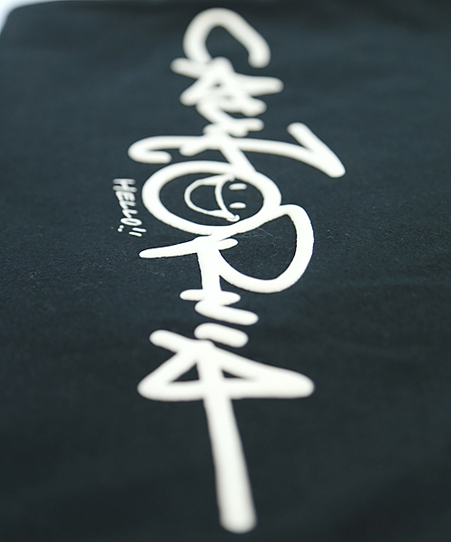 And A（アンドエー）の「立体プリントクラッチ (MATATABI)（クラッチバッグ・メンズ・ブラック/グレー/ベージュ・FREE）」の5枚目の写真