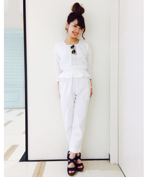 Kastane（カスタネ）の「【Kastane】レース切替ブラウス（シャツ/ブラウス・レディース・オフホワイト/ネイビー・FREE）」の6枚目の写真