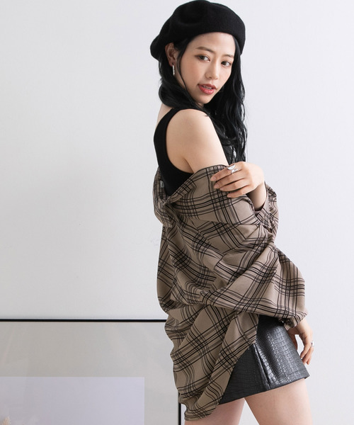 Newlyme（ニューリーミー）の「オーバーサイズチェックシャツ（シャツ/ブラウス・レディース・ホワイト/モカ/ブラック・FREE）」の15枚目の写真