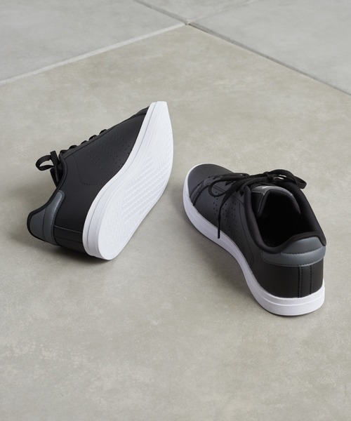 PUAL CE CIN（ピュアルセシン）の「【WEB限定】adidas COURTPOINT CL X（スニーカー・レディース・ホワイト/ブラック・MEDIUM/LARGE/SMALL）」の10枚目の写真