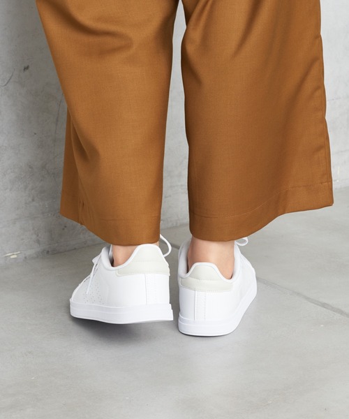 PUAL CE CIN（ピュアルセシン）の「【WEB限定】adidas COURTPOINT CL X（スニーカー・レディース・ホワイト/ブラック・MEDIUM/LARGE/SMALL）」の21枚目の写真