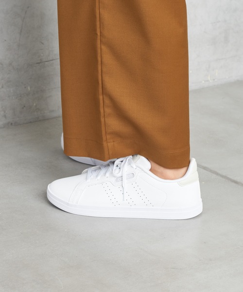 PUAL CE CIN（ピュアルセシン）の「【WEB限定】adidas COURTPOINT CL X（スニーカー・レディース・ホワイト/ブラック・MEDIUM/LARGE/SMALL）」の22枚目の写真