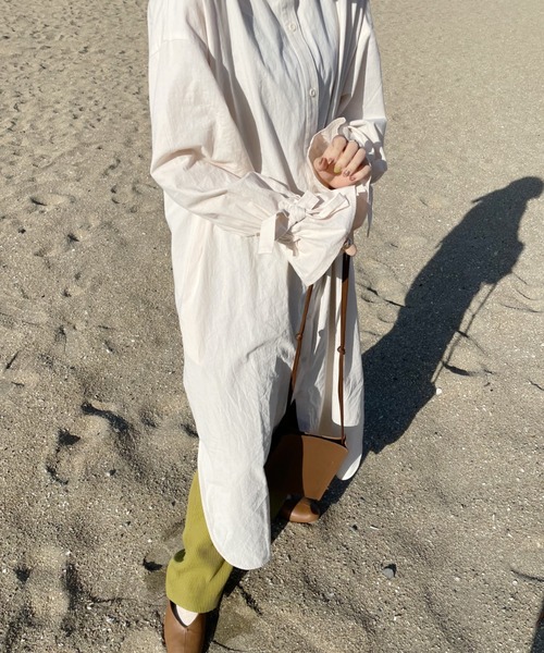 onetome(ワントゥーミー)の「バックオープン マキシ丈コットンワンピース(ワンピース・レディース・ブラウン/オフホワイト・FREE)」の19枚目の写真