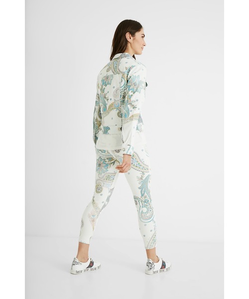 Desigual（デシグアル）の「デニムジャケット PALY（デニムジャケット・レディース・ホワイト・S/L/SS/3L/M/2L/4L）」の8枚目の写真